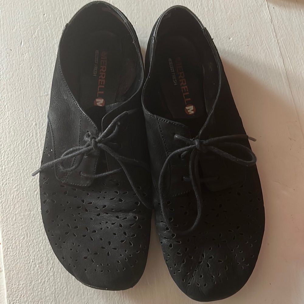 Merrell Select Grip thin and flexible suede shoes in black